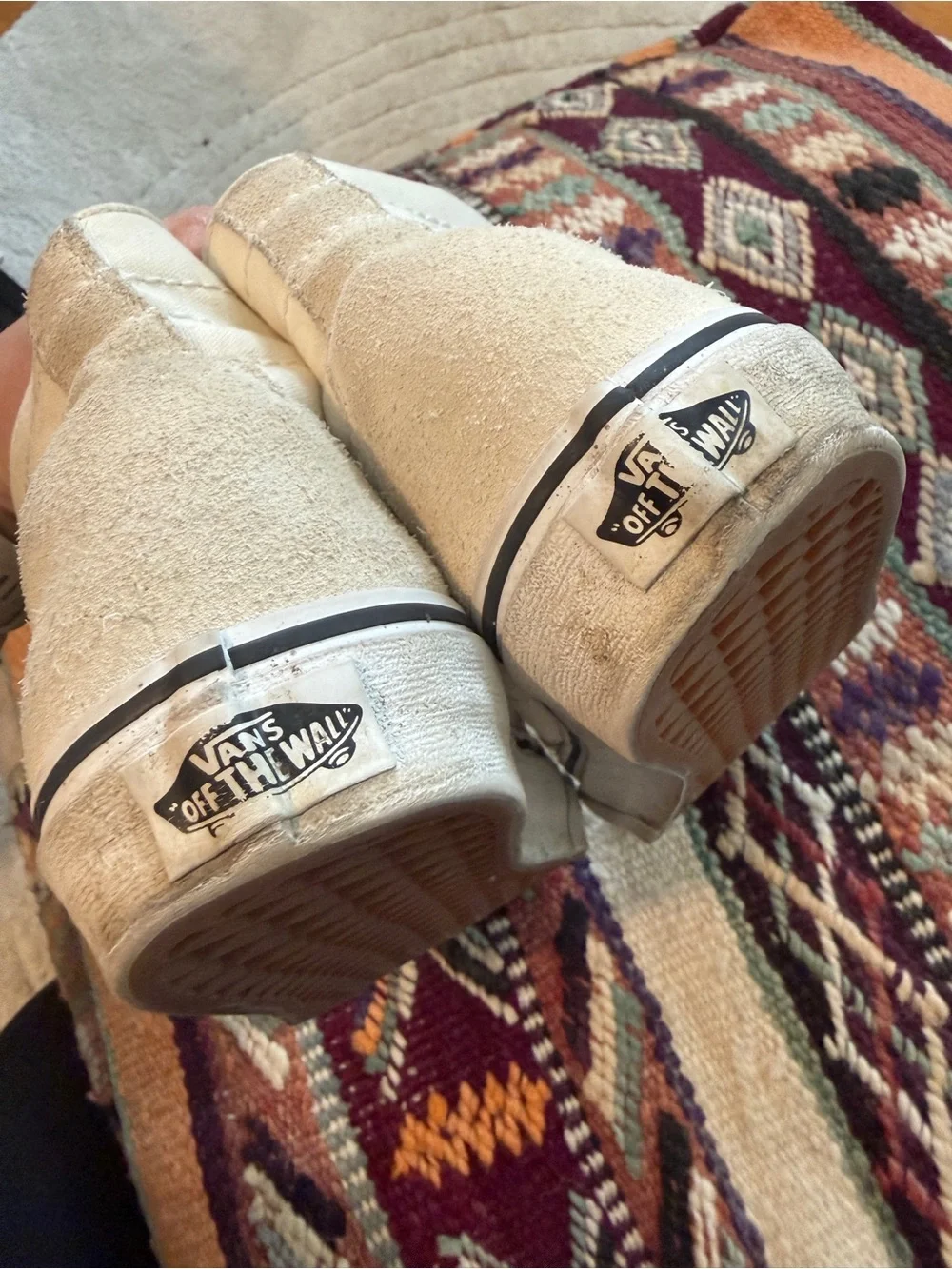 Vans Off-White/Beige Mid-Top Suede Sneakers Size 7.5/38